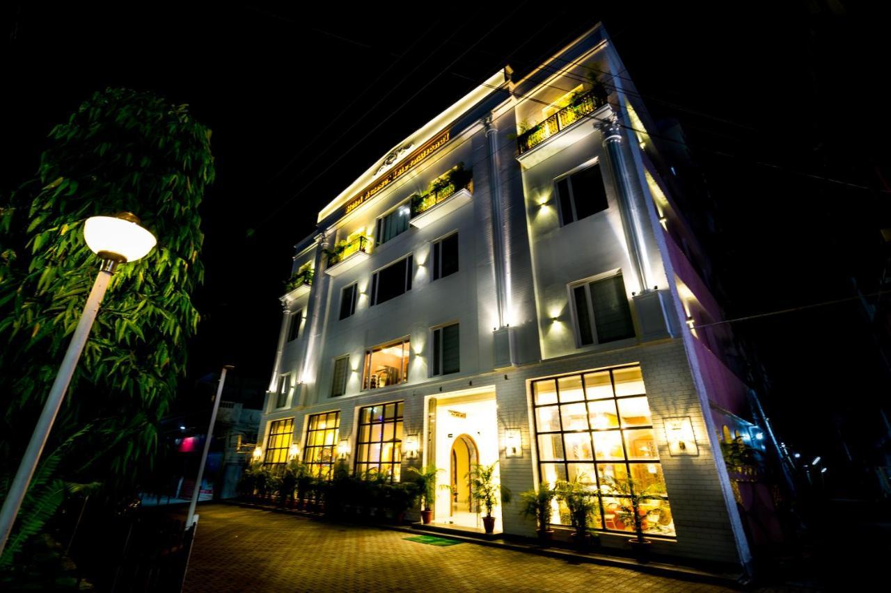 Hotel Asansol International Екстериор снимка