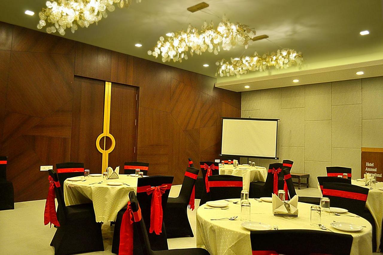 Hotel Asansol International Екстериор снимка